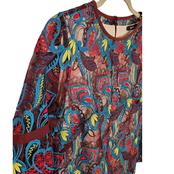 Mi Jong Lee Lace Bell Sleeve Knee Length Luxury New York City Dress Women Size 6 - Picture 4 of 8